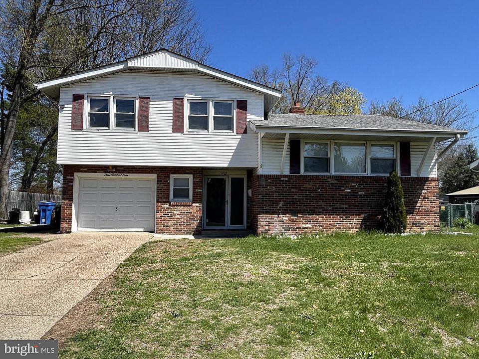 1st image of 309 Belle Arbor Dr