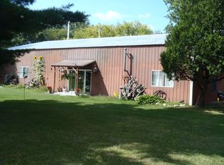 944 W Howard City Edmore Rd, Edmore, MI 48829