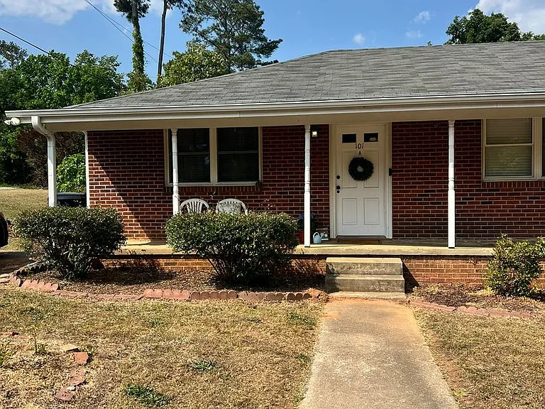 101 Clinton Dr — Photo 9