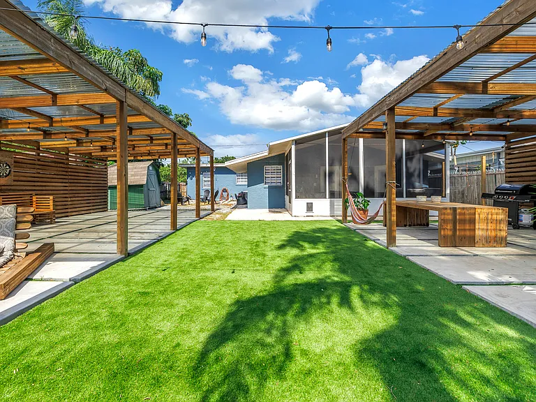 4600 Xenia St N — Photo 19