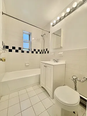 Rented by Keller Williams NYC | media 16