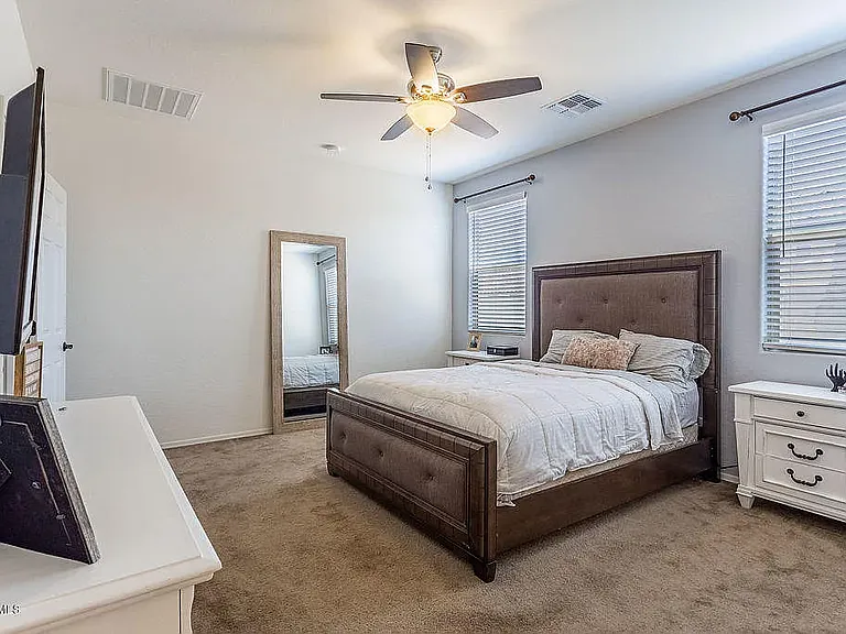 40849 W Patricia Ln — Photo 12