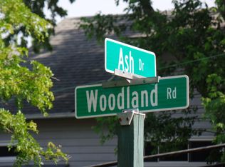 1 Ash Dr, Cary, IL 60013