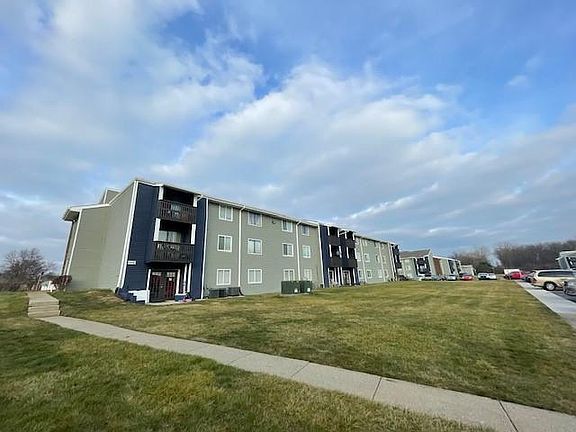 3rd image of 4514 Candletree Cir #4533065
