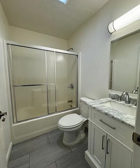 Oakwood Apartments — Photo 10