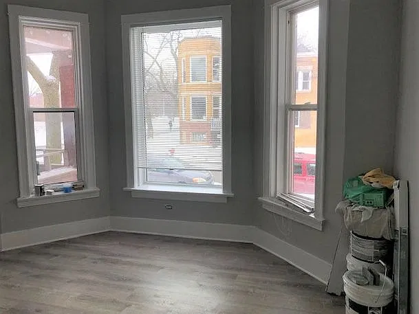 4 bed, 1.0 bath, $1,700 — Photo 4