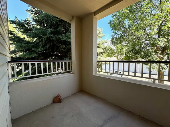 202 12th St #204, Carbondale, CO 81623