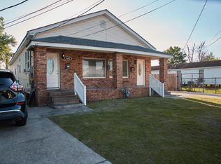 1600 Newton St, Gretna, LA 70053