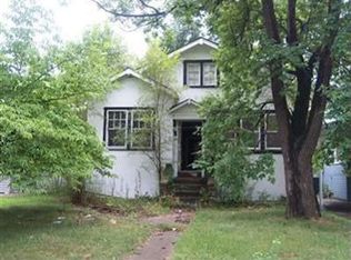 615 W 43rd Ave, Gary, IN 46408
