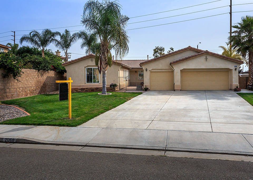1st image of 7068 Dove Valley Way