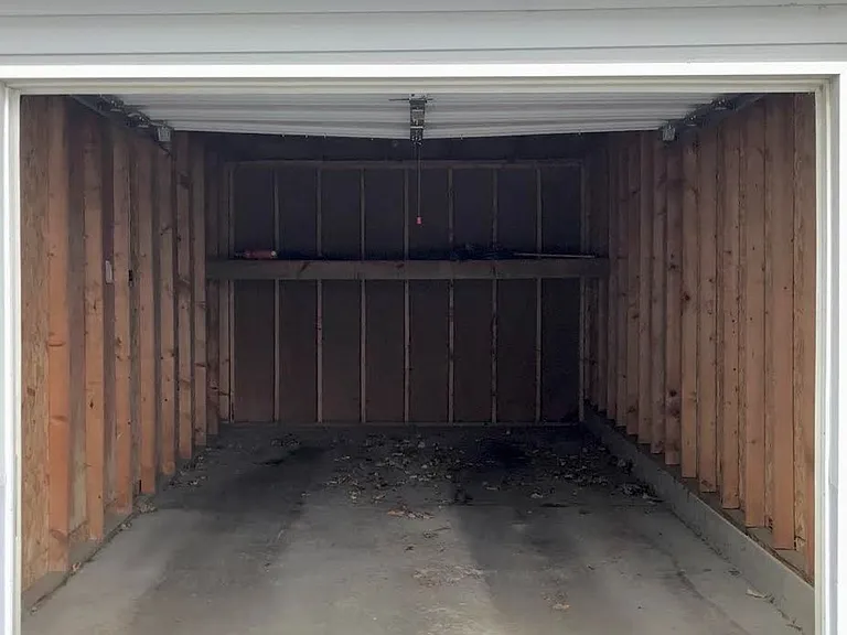 215 Raphael Ave — Photo 11