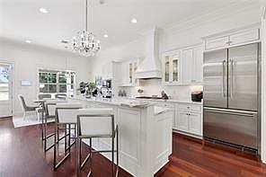 5th image of 2 Laux Manor Dr