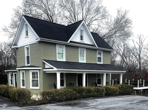2546 Hollingsworth Rd, Reisterstown, MD 21136