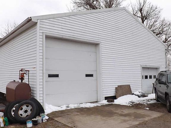 5th image of 2833 County Road 262