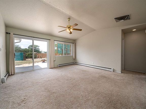 5th image of 3125 1/2 N Teal Ct