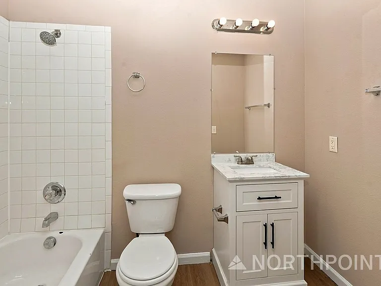 413 Lion Dr — Photo 9