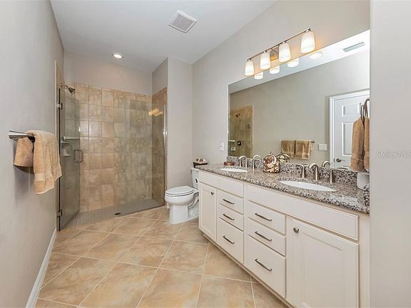 5th image of 12651 Oriago St