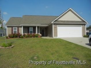 2013 Lioncoward Dr, Fayetteville, NC 28314