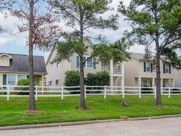 20911 Young Meadows Way — Photo 41