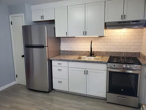 155 N Midler Ave #2F Photo 1