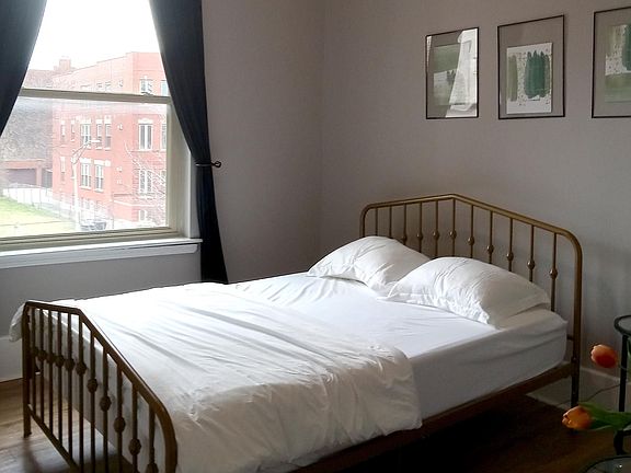 5th image of 6626 S Kenwood Ave APT 3