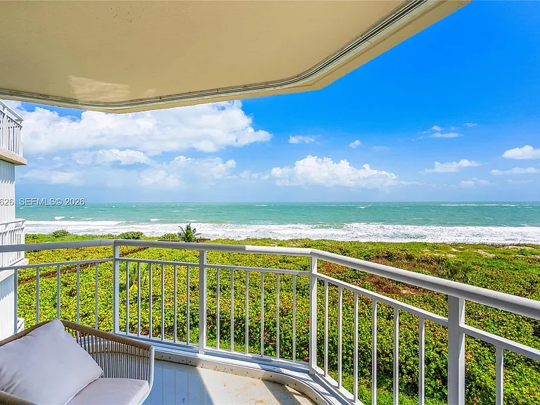 3870 N Highway A1A #405 — Photo 1