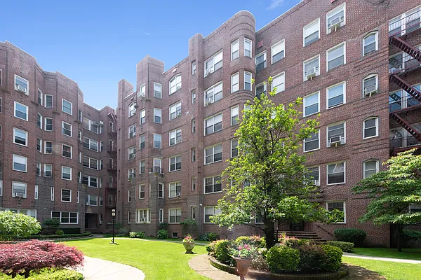 Sold by Ben Bay Realty Co. of Bay Ridge | media 19