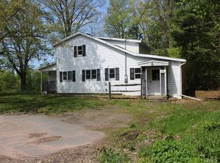 79 Hatchery Rd, Constantia, NY 13044