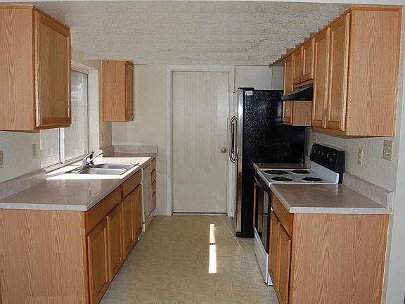 2nd image of 7125 W Georgia Ave