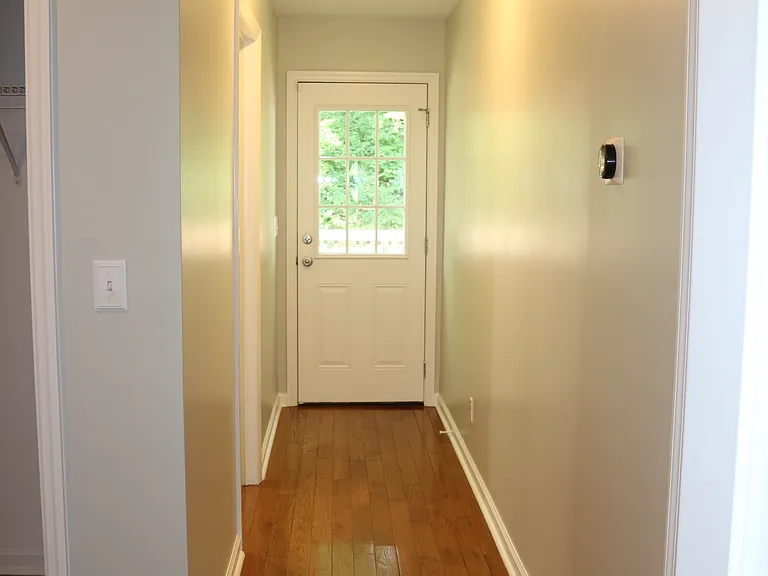 211 Martin Rd — Photo 33