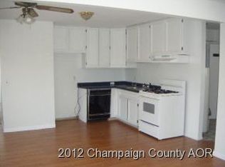 46 Poplar Dr, Tuscola, IL 61953