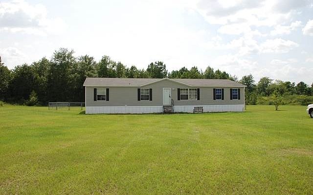 1st image of 325 Freedom Dr