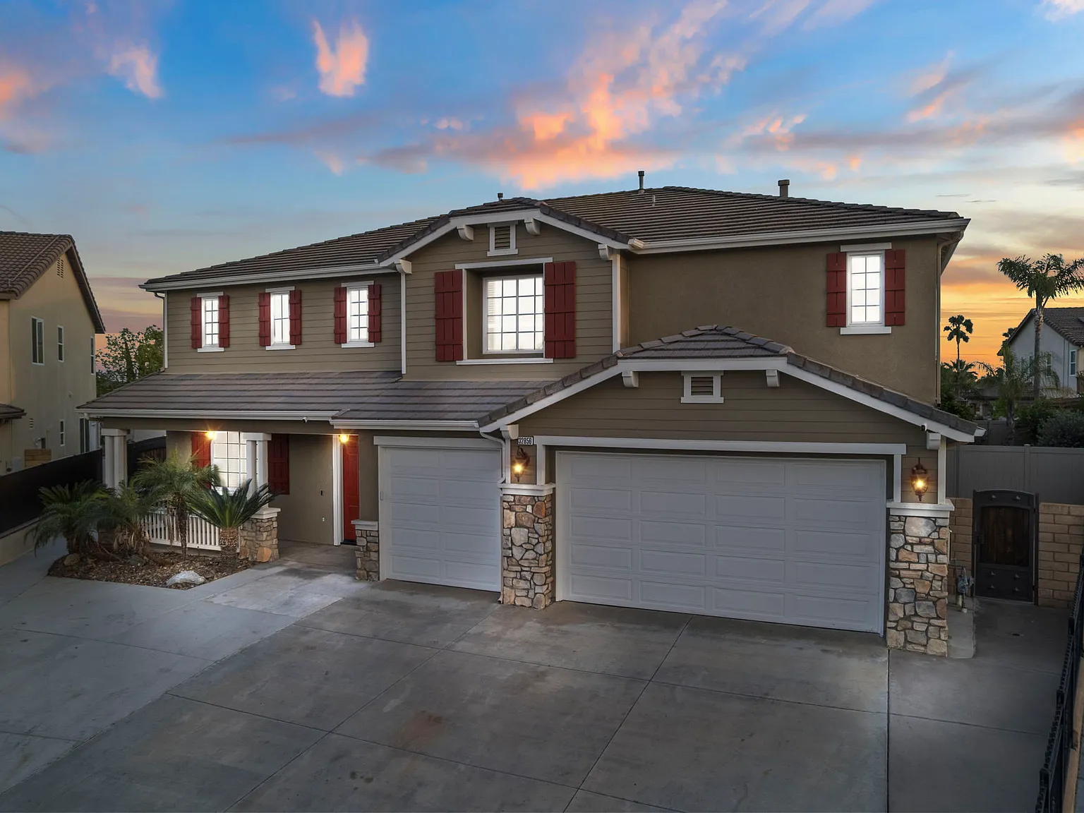 4 bed, 3477 sqft, $3,595 — Photo 1