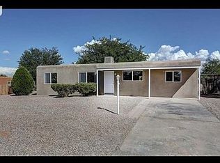 504 Gral Trevino Dr SE, Rio Rancho, NM 87124