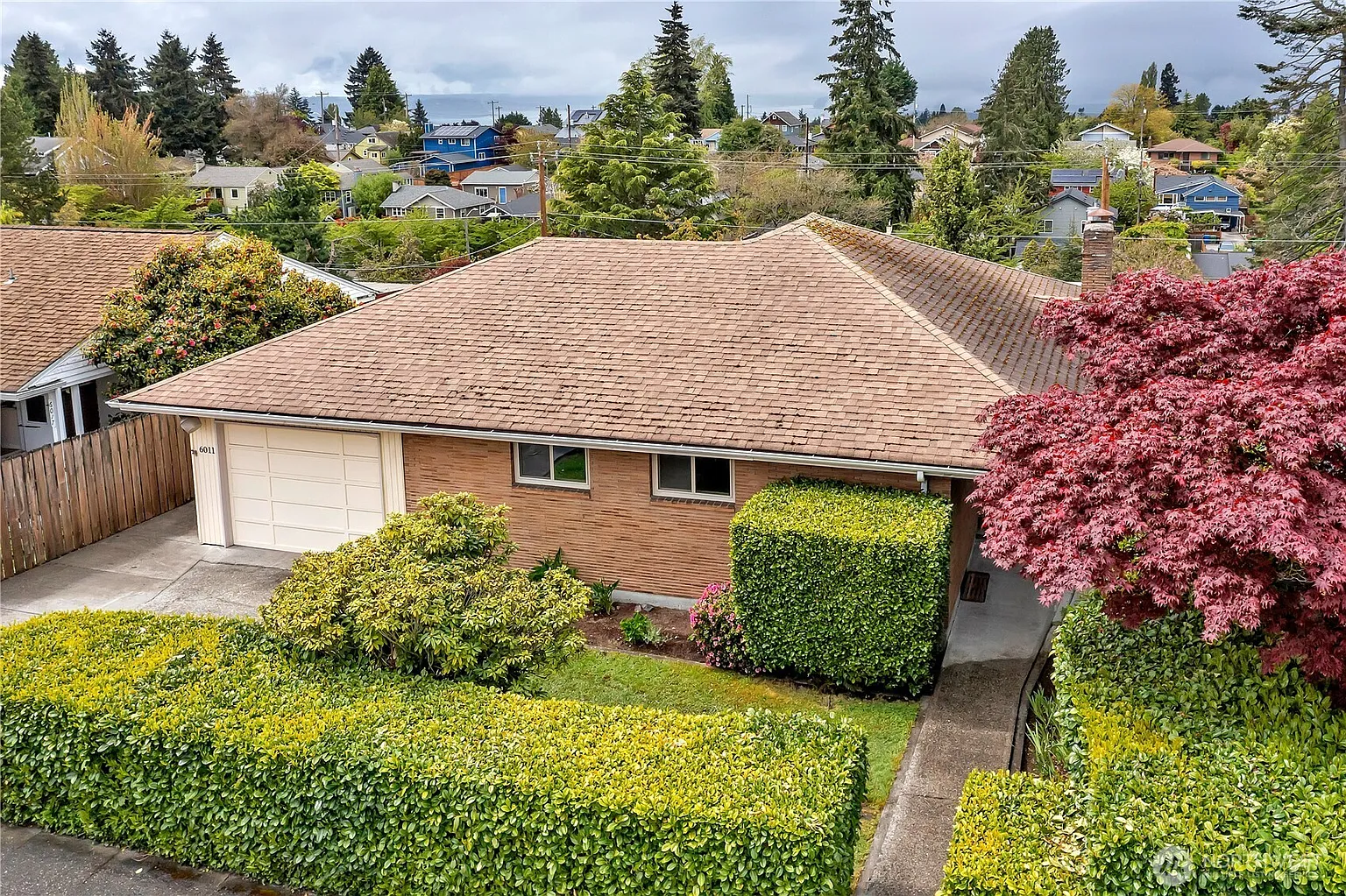 6011 36th Avenue SW photo 1