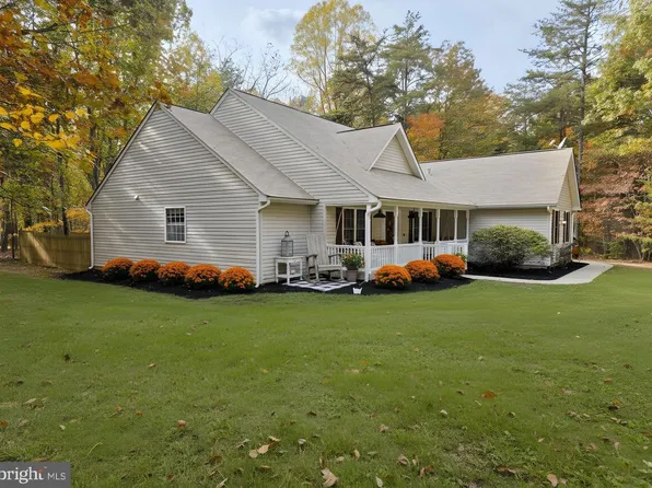 31380 Paynes Farm Dr, Locust Grove, VA 22508