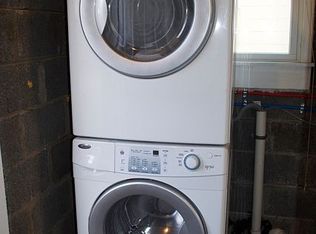 8521 Harding Ave, Center Line, MI 48015