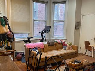 1820 Pine St APT 2R, Philadelphia, PA 19103