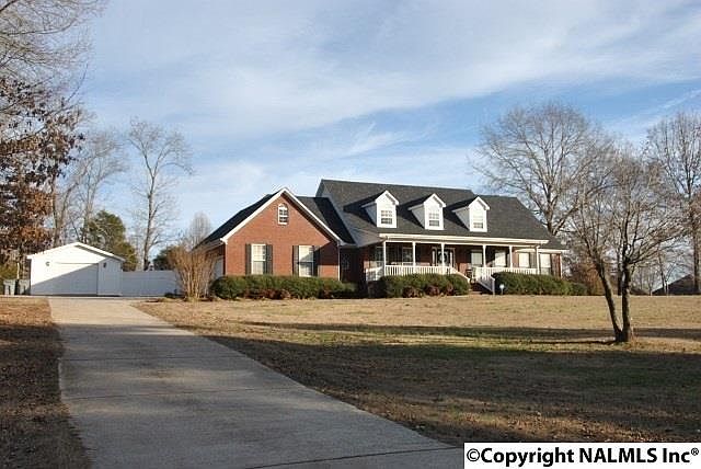 2nd image of 430 Plantation Dr