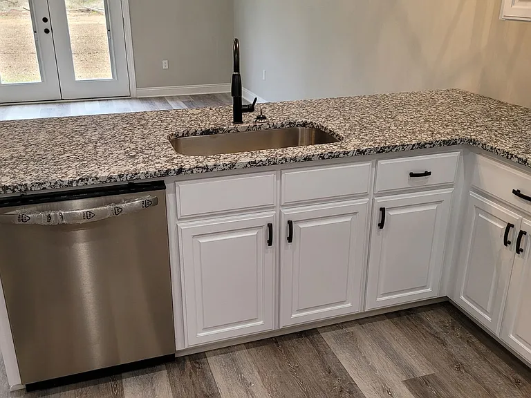 109 Jennie Dr — Photo 24