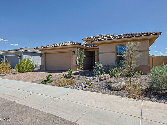 2nd image of 18119 W SILVERWOOD Drive