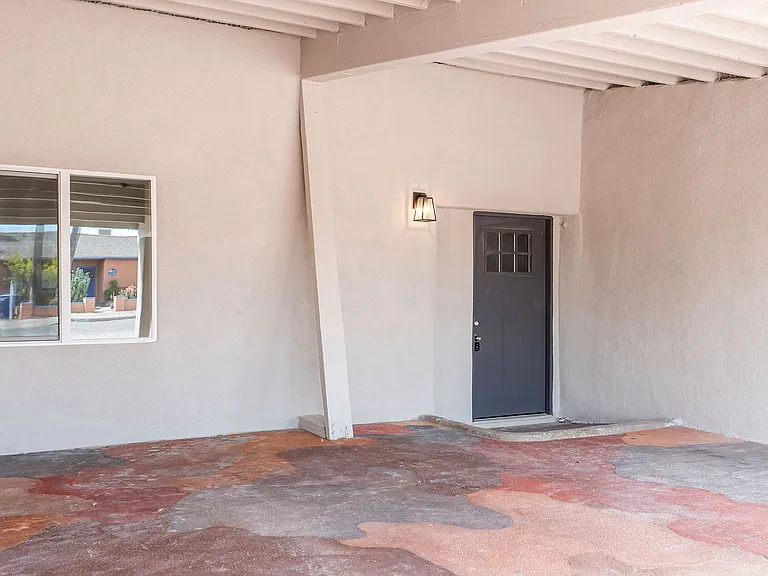 1017 E. West Circle Dr. — Photo 19