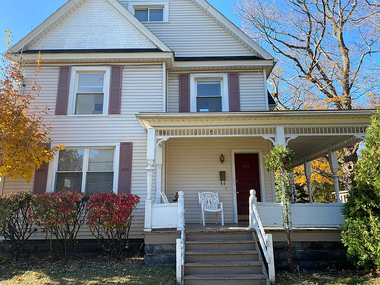 447 E Erie St — Photo 1