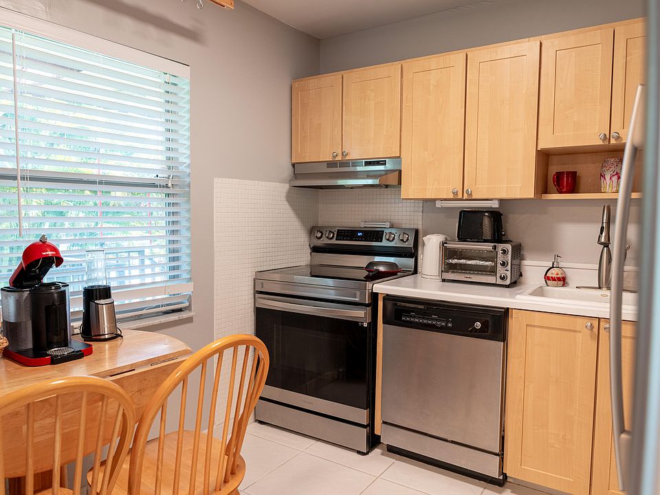 1st image of 4 ABBEY Lane #208