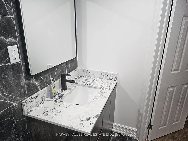 72 Willowbrook Dr #BASEMENT — Photo 12