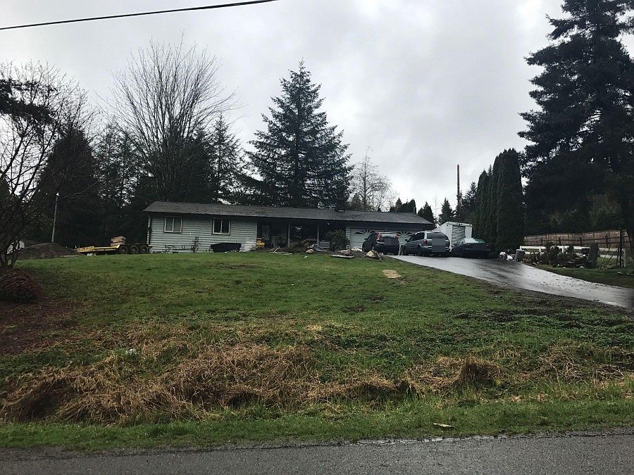 2nd image of 5814 218th St SE