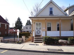 5 Scudder St, Garfield, NJ 07026