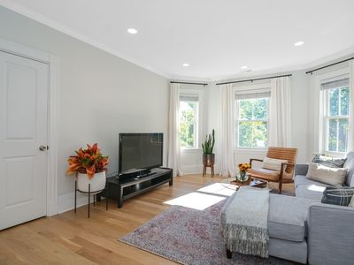 195 Cypress St #3, Brookline, MA, 02445