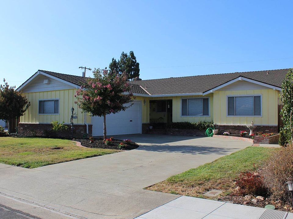 1st image of 2125 Denise Dr