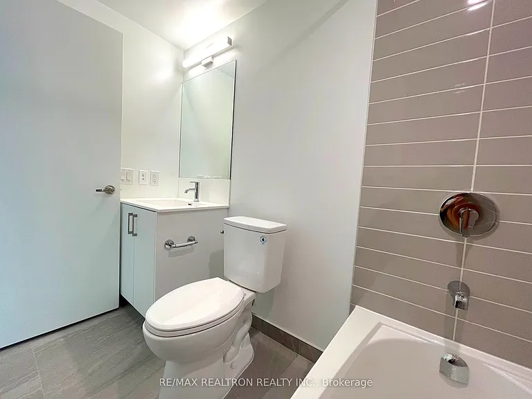 4010 Eglinton Ave W #1305 — Photo 20